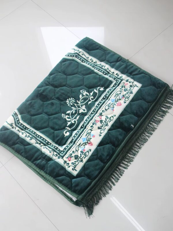 Alfombrilla de rezo Islam - Simples (4) Alfombra de Rezo de Colores — Sajjada Vibrante en Múltiples Tonos