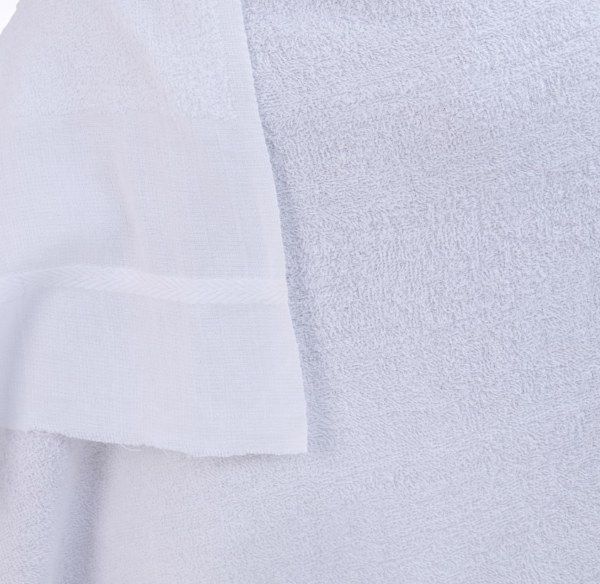 Ihram-Ehram-Ahram para hombres 6 Peregrino vistiendo Ihram blanco sin costuras para Hajj o Umrah